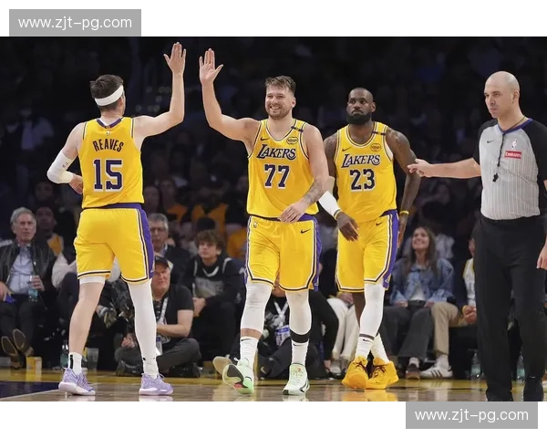 巅峰对决！火箭vs雷霆，4月22日，一场不容错过的篮球盛宴！